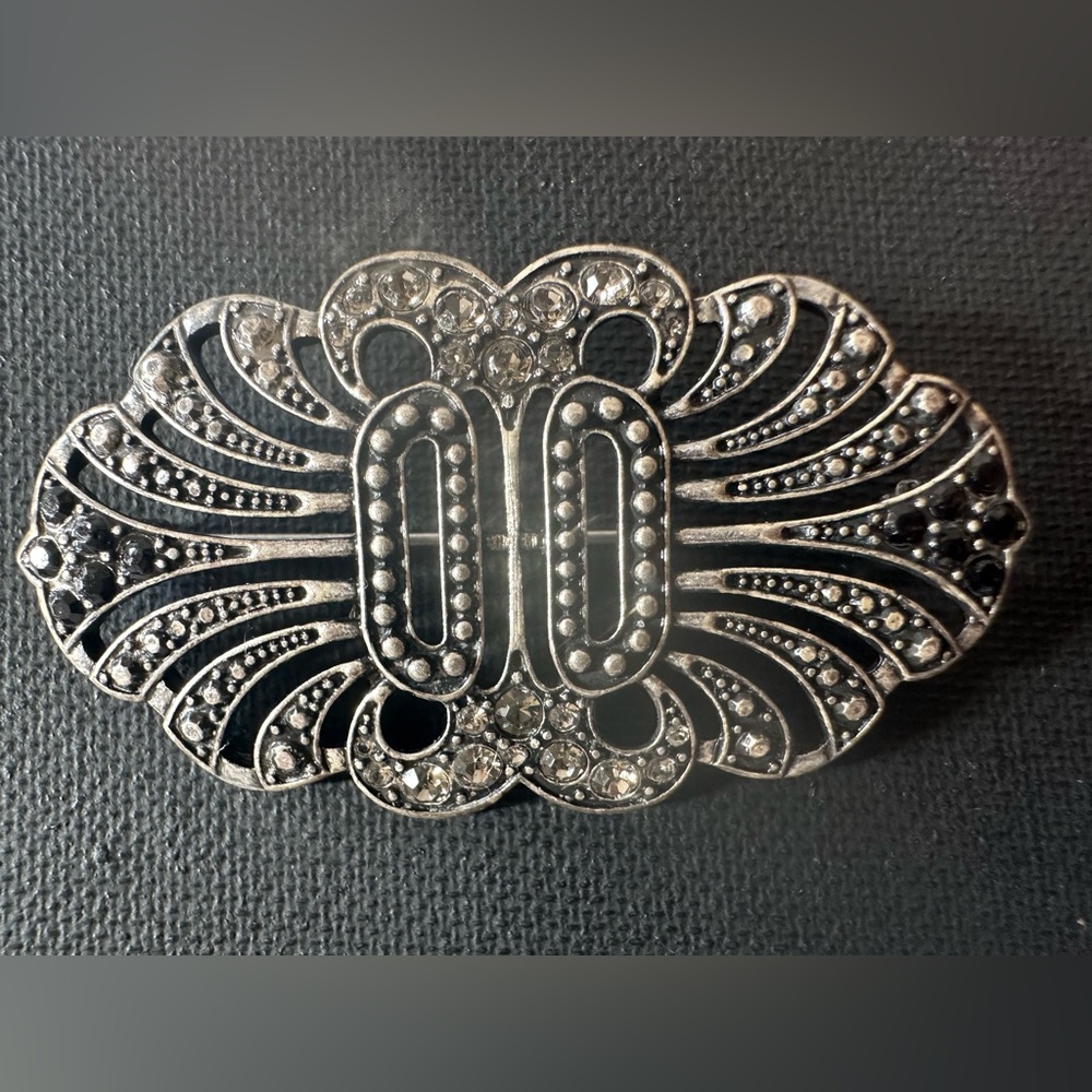 Vintage Art Deco Style Jet Crystal Cocktail Silver Rhinestone Pin Brooch
